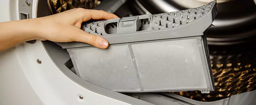 Signs Of A Clogged Dryer Lint Trap in Royal Kunia, Hawaii
